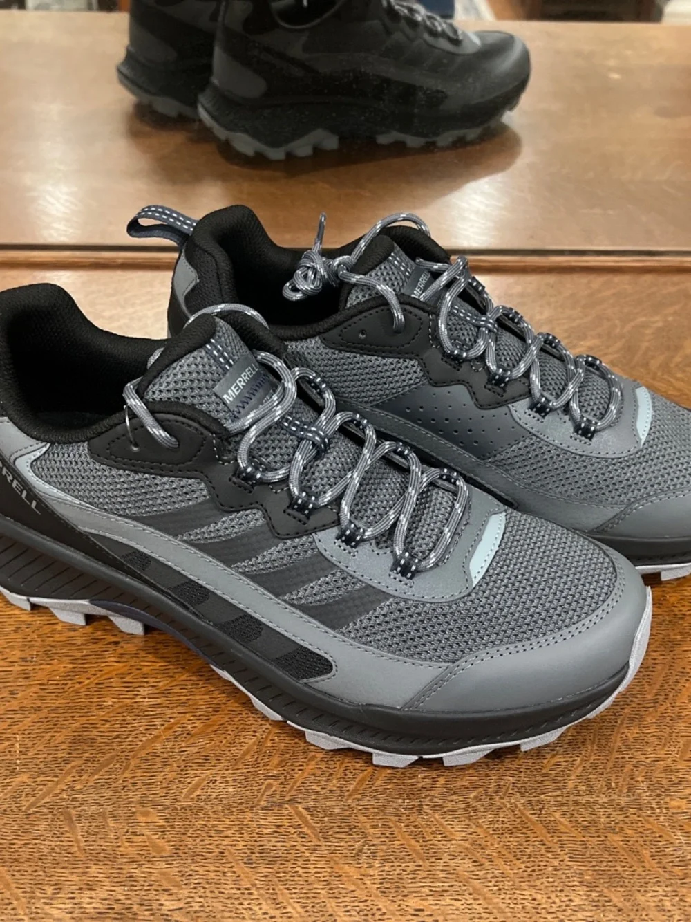 MERRELL Men's Speed Strike 2 Rock Hiking Shoes - MEDIUM - 11.5 - NEW